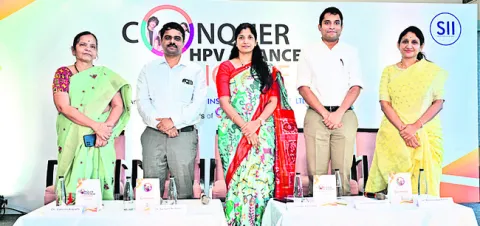 ‘హెచ్‌పీవీ వ్యాక్సిన్‌పై అపోహలు వద్దు’ 