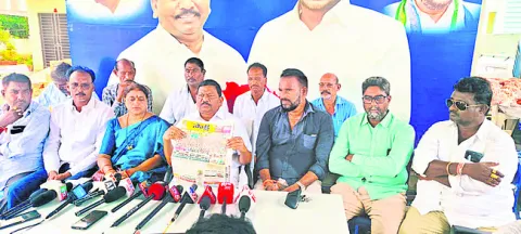రాష్ట్రంలో హిట్లర్‌, ముస్సోలిని పాలన 