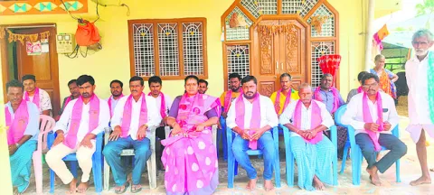 ఘనంగా