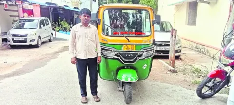 ఆటోలో దివ్యాంగులకు ఉచిత ప్రయాణం
