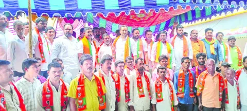 స్థానిక ఎన్నికల్లో సత్తా చాటాలి 