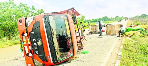 33 కేవీ విద్యుత్‌ లైన్‌లో డిస్క్‌ల సమస్య