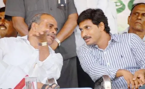 Fathers Day 2025: Ys Jagan Emotional Tweet About His Father Ysr1