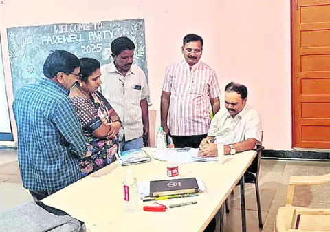 ముగిసిన టీచర్ల బదిలీలు 