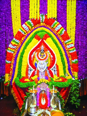 బనశంకరీ మాతకు విశేష పూజలు 