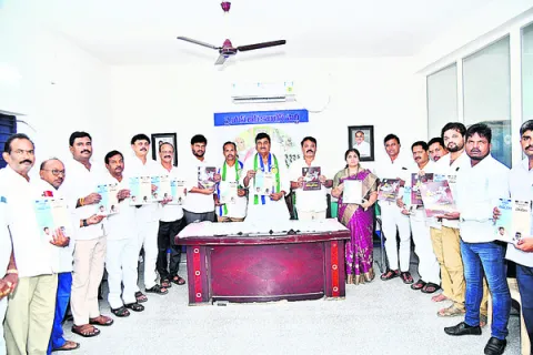 సంక్షేమం నిల్‌.. అవాస్తవాలు ఫుల్‌ 