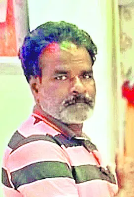 అప్పుల బాధతో ట్రాక్టర్‌ డ్రైవర్‌ ఆత్మహత్య 
