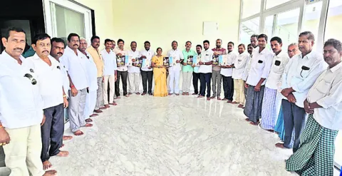 మోసం.. అరాచకం 