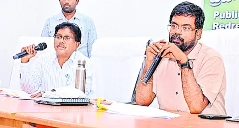 మనమిత్ర వాట్సాప్‌ సేవలను సద్వినియోగం చేసుకోండి 