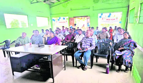 పాకాల ఆయకట్టు కింద త్వరగా నాట్లు వేయాలి