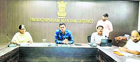 సామాన్యుల వరకు యోగా చేరువ కావాలి
