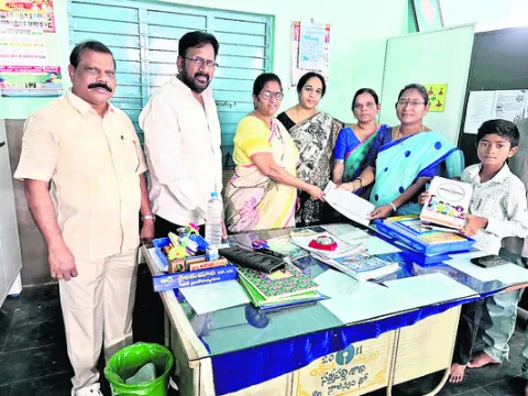 ఆదర్శ