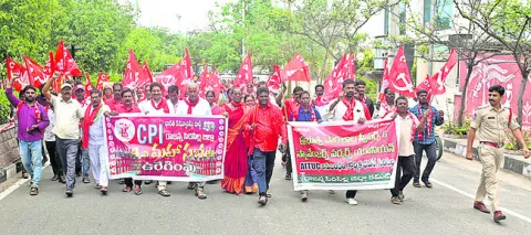 దోపిడీలో ఆ పార్టీలన్నీ ఒక్కటే