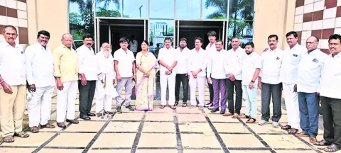 నామిన