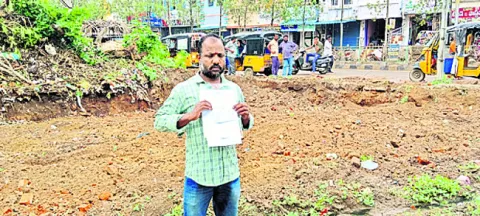 స్థలం కబ్జాకు యత్నం 