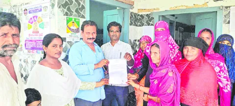 తాగునీటి సమస్యకు శాశ్వత పరిష్కారం చూపించండి 
