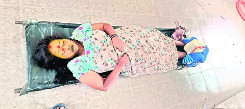 వివాహిత ఆత్మహత్య! 
