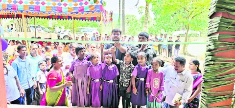 పీవో చొరవతో పాఠశాల రూపురేఖలు మార్పు
