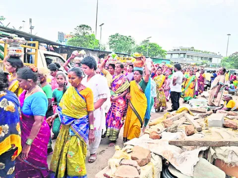 ఘనంగా గంగమ్మ తల్లి మారువారం 
