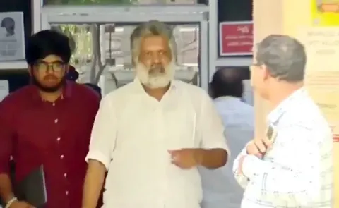 Chevireddy Bhaskar Reddy Angry On Police Behavior3