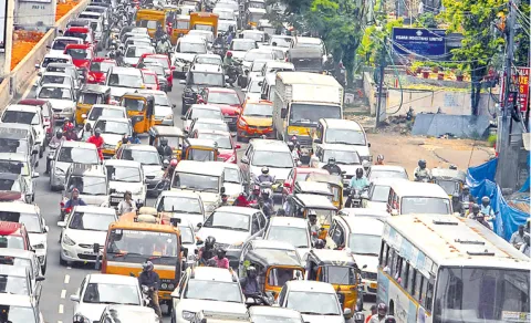 Heavy Traffic Jam At Begumpet