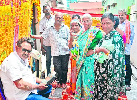 మళ్లీ రేషన్‌ కష్టాలు 