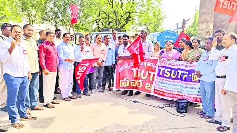 విద్యార్థుల నమోదు పెంచాలి
