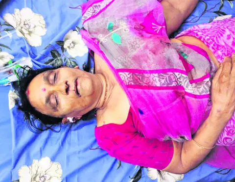 నరాలరామారెడ్డికి సతీ వియోగం
