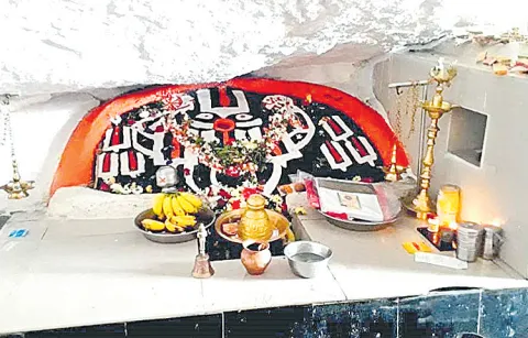Panakala Swamy Temple in Seetampet