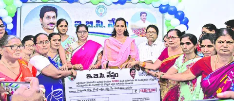 స్వావలంబనకు ‘ఆర్థిక’ ఆయుధం.. 
