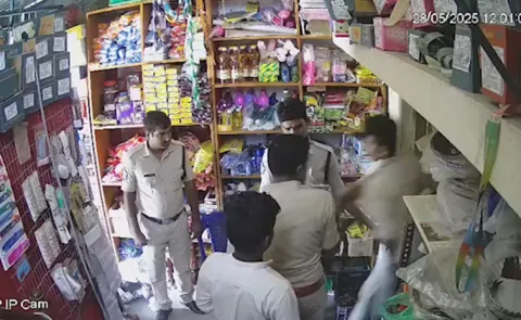 పోలీసుల దౌర్జన్యం