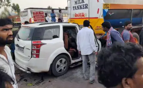 Road Accident in West Godavari8