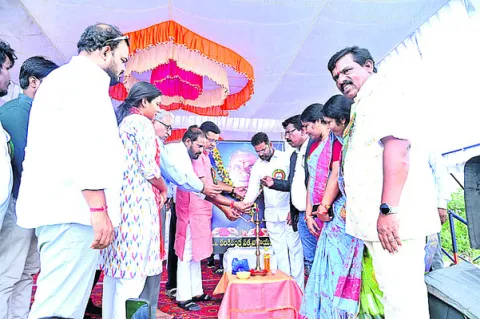 యువతలో క్రీడాస్ఫూర్తి   పెంపొందించాలి