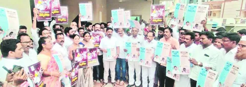 వెన్నుపోటుకు బాబు బ్రాండ్‌ అంబాసిడర్‌ 