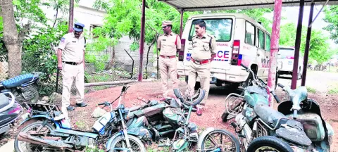 పాత నేరస్తుల కదలికలపై ప్రత్యేక దృష్టి