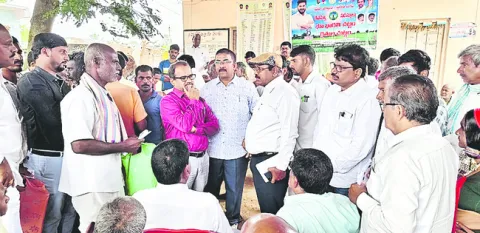 భూ సమస్యల పరిష్కారానికి చర్యలు