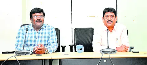 రాజన్న కోడెలను కంటికి రెప్పలా చూసుకోవాలి