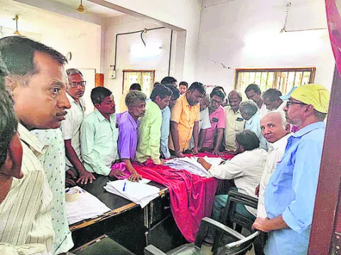 నేతన్నలు ‘త్రిఫ్ట్‌’లో చేరేందుకు చాన్స్‌