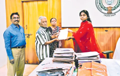 Gift deed cancelled for disregarding parents