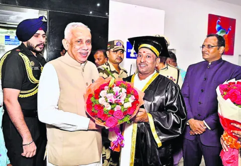గవర్నర్‌కు స్వాగతం