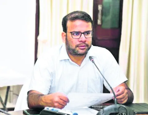 గ్రేటర్‌ గాడిన పడేనా?