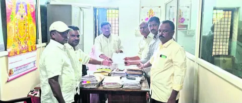 ఇసుక అక్రమ రవాణా ఆరికట్టండి 