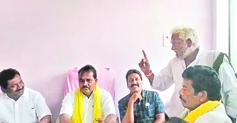 కూటమి ఎమ్మెల్యేపై టీడీపీ నేతల ఫైర్‌ 