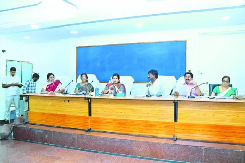 శిశు మరణాలపై అవగాహన కల్పించాలి