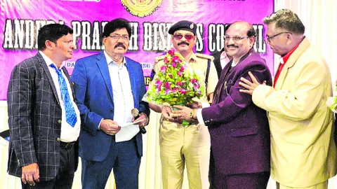 ఏపీ బిషప్‌ కౌన్సిల్‌ జిల్లా అధ్యక్షుడిగా జయప్రకాష్‌ 