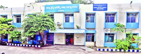 నర్సుల బదిలీల బాగోతం