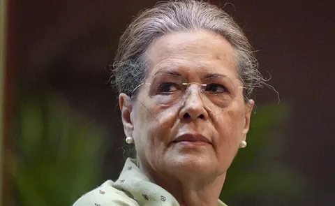 Sonia Gandhis Surrender of Values at Centre Over Iran Israel War5