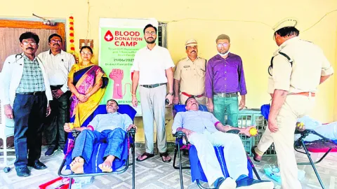 అటవీ కార్యాలయంలో రక్తదాన శిబిరం
