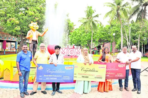 డిజ్జీ వరల్డ్‌ ఇన్‌స్టా రీల్స్‌ విజేతలకు బహుమతులు 