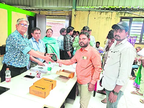 ‘ఈ–పాస్‌’తోనే ఎరువుల విక్రయాలు 